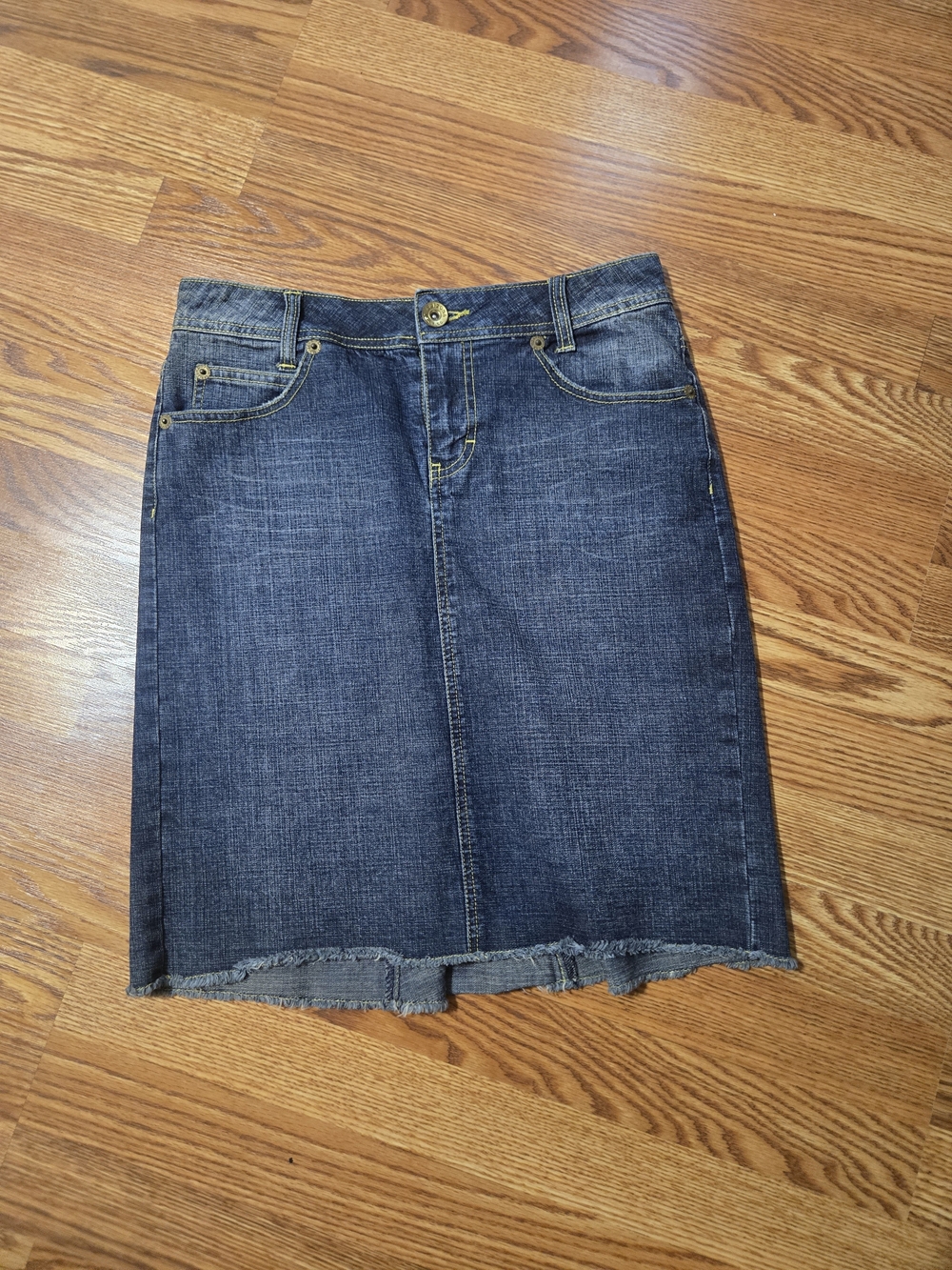 Arizona Jean Company Dark Blue Denim Mini Skirt W/studded Accents